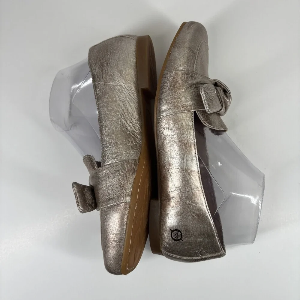 Born Carrine Women's US 7.5M Pewter Metallic Leather Bow Comfort Slip-On Loafers